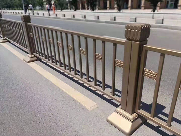道路護(hù)欄