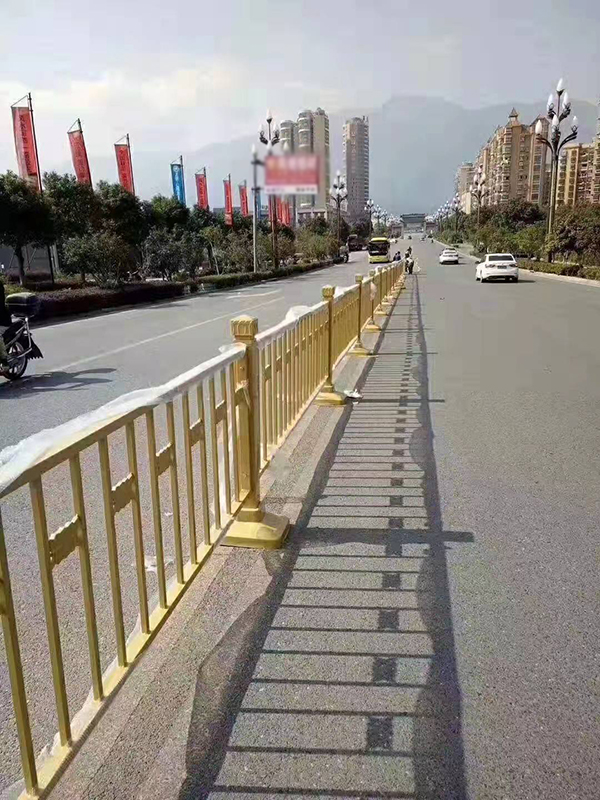 道路護(hù)欄