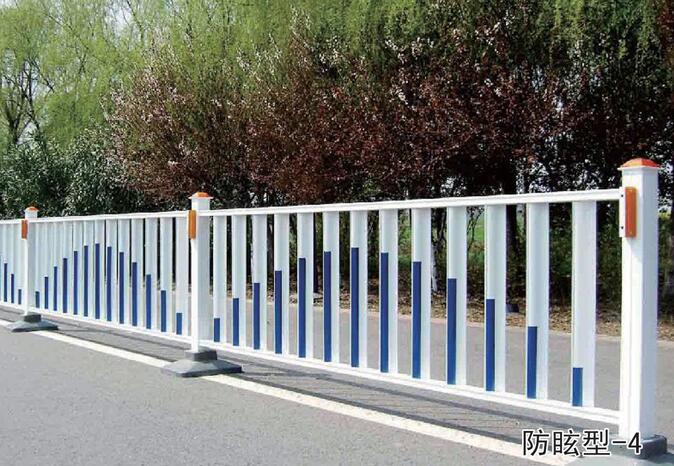上海道路護(hù)欄的正確設(shè)置原則是什么